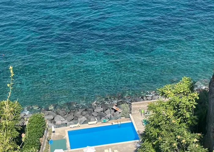 Lemon Soul Center * Sorrento